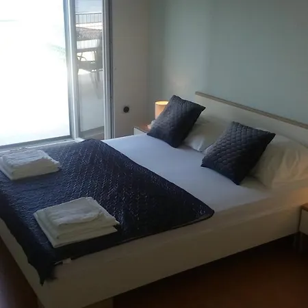 Ante Split-podstrana Apartment Podstrana