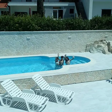 Ante Split-podstrana Apartament