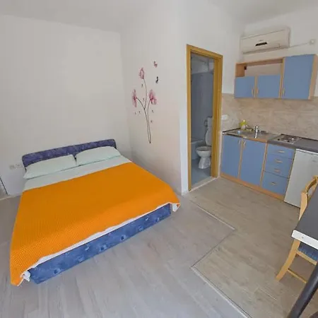 Ante Split-podstrana Podstrana