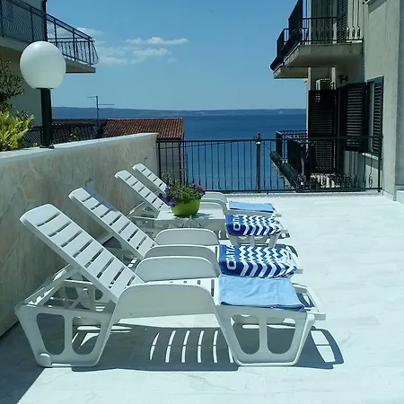 Ante Split-podstrana Apartamento